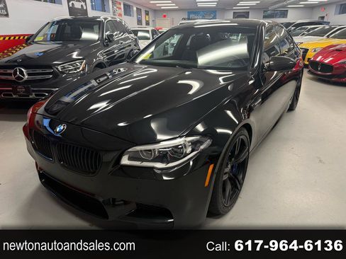 Used 2014 BMW M5 image 1
