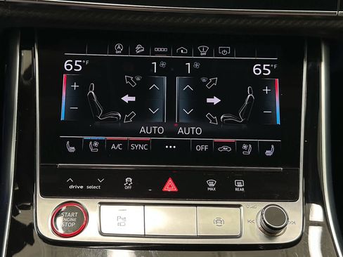 Used 2021 Audi RS Q8 w/ Carbon Optic Package AWD/4WD image 28