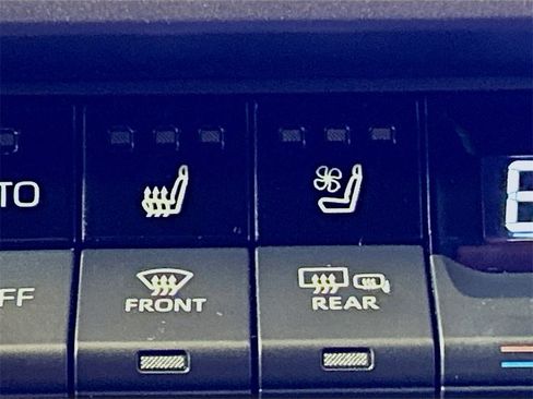 Used 2025 Toyota Camry XSE w/ Premium Package image 17