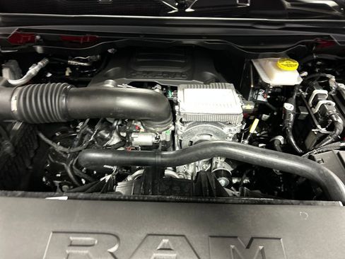New 2026 RAM 1500 Express image 24