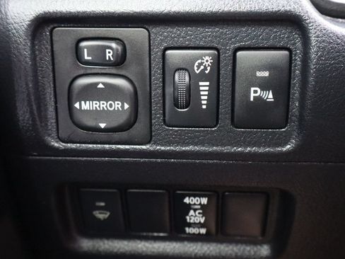 Used 2016 Toyota 4Runner Limited AWD/4WD image 29