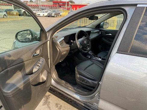 Used 2024 Buick Encore GX Sport Touring w/ Comfort Package image 11