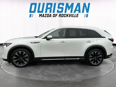 Used 2024 MAZDA CX-90 Plug-In Hybrid w/ Premium Pkg image 3