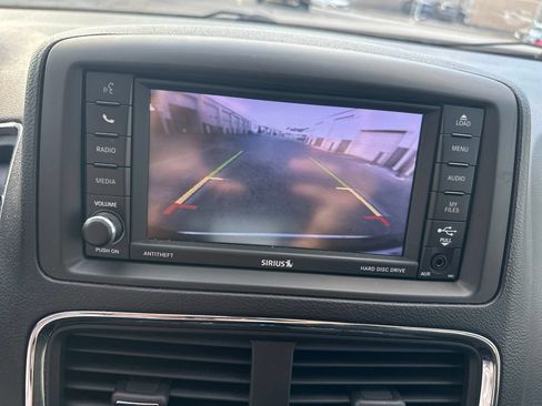 Used 2019 Dodge Grand Caravan SE w/ UConnect Hands-Free Group FWD image 19