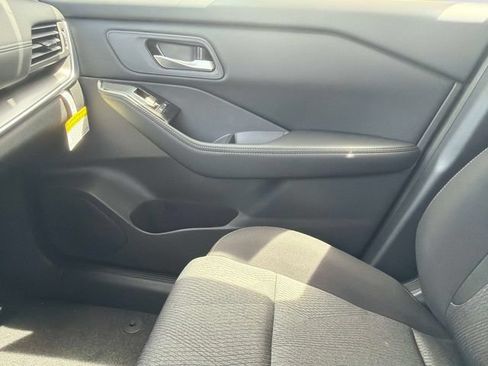 New 2026 Nissan Rogue SV AWD/4WD image 20