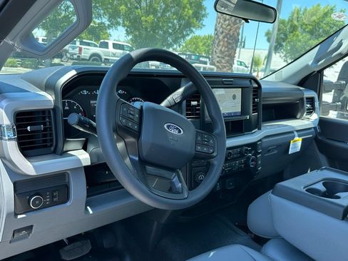 New 2025 Ford F350 XL w/ XL Chrome Package RWD image 18