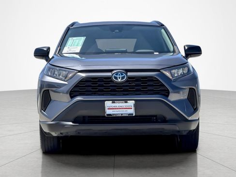 Certified 2021 Toyota RAV4 LE AWD/4WD image 8