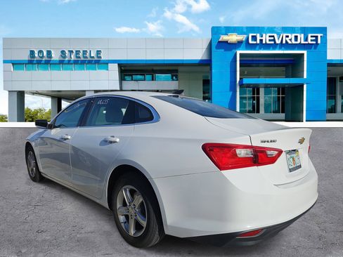 Used 2023 Chevrolet Malibu LS image 3