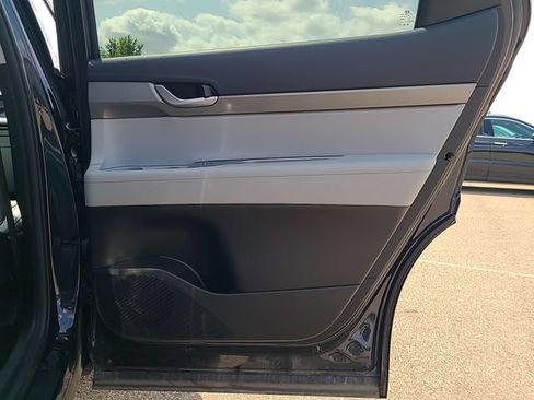 Used 2025 Hyundai Palisade SEL FWD image 31