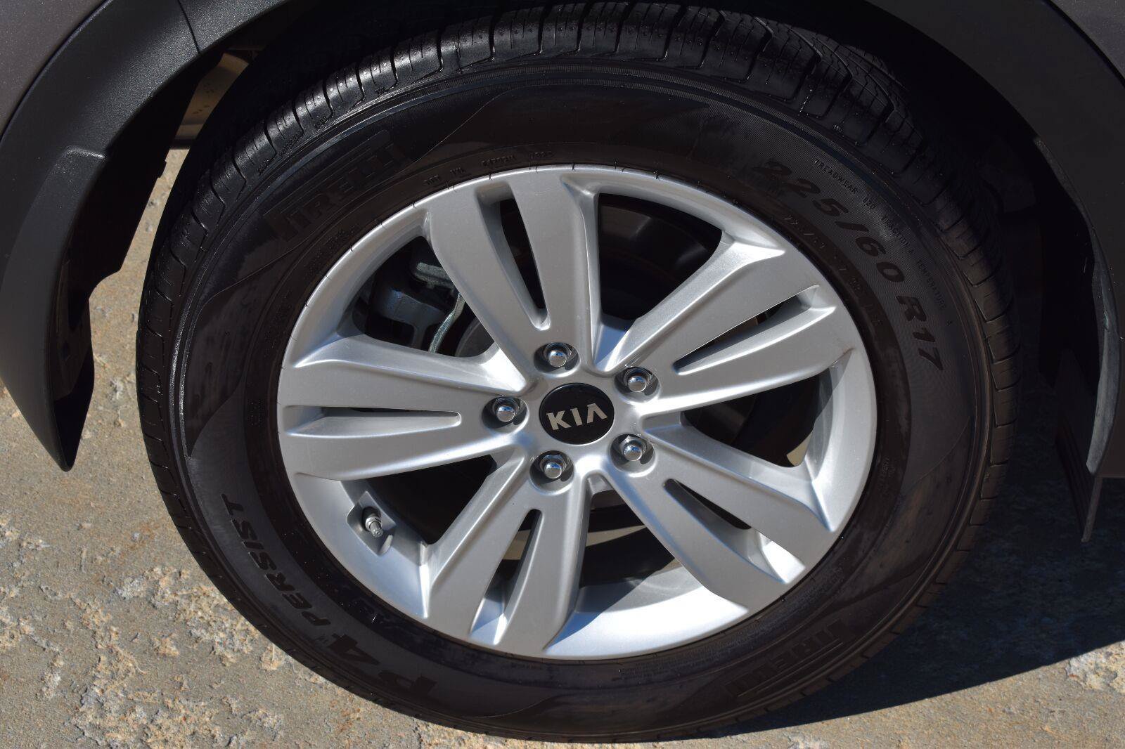 Used 2018 Kia Sportage LX FWD image 9