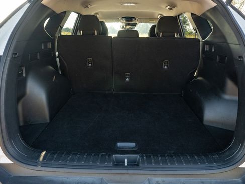 Used 2025 Hyundai Tucson SEL FWD image 15