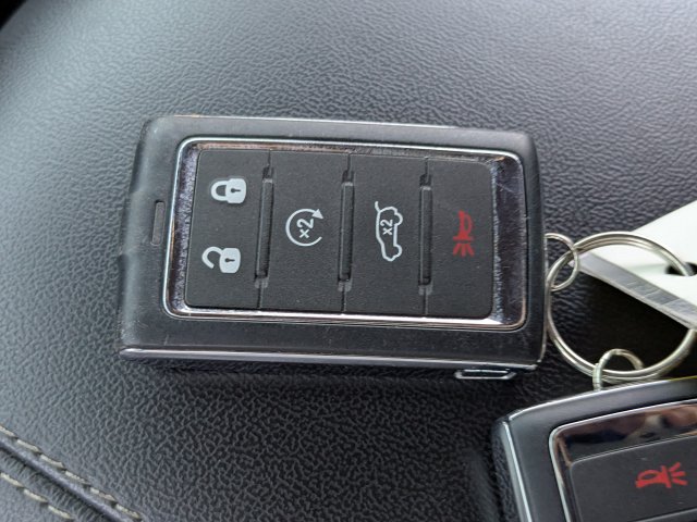 Used 2024 Jeep Grand Cherokee Limited AWD/4WD image 27