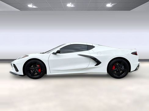 Used 2026 Chevrolet Corvette Stingray Coupe w/ 1LT RWD image 2