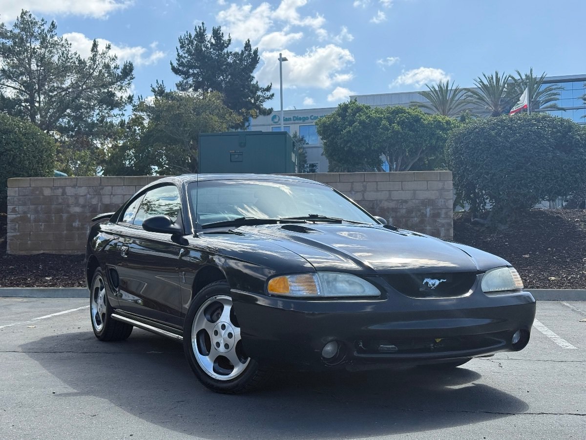 Used 1997 Ford Mustang Cobra RWD image 2
