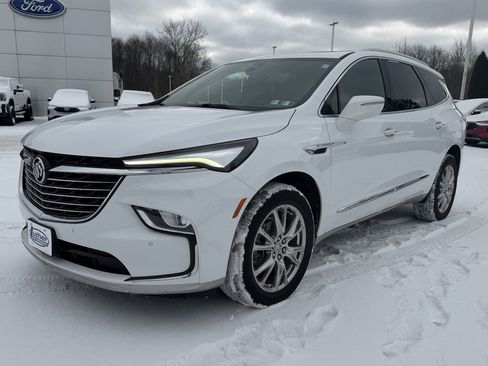 Used 2023 Buick Enclave Essence w/ Experience Buick Package image 1