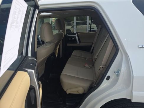 Used 2022 Toyota 4Runner SR5 Premium w/ Moonroof Package RWD image 27