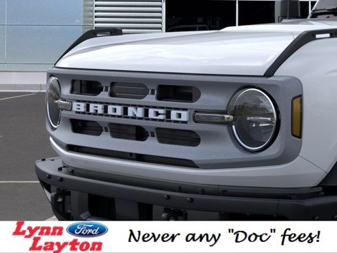 New 2025 Ford Bronco Big Bend w/ Black Diamond Package image 19