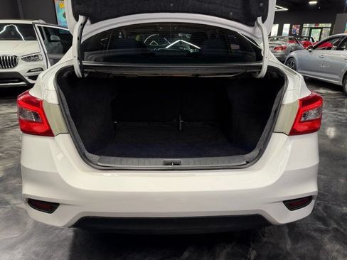 Used 2017 Nissan Sentra SV w/ Driver's Assist Package FWD image 20