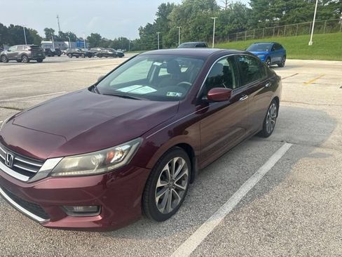 Used 2014 Honda Accord Sport image 2