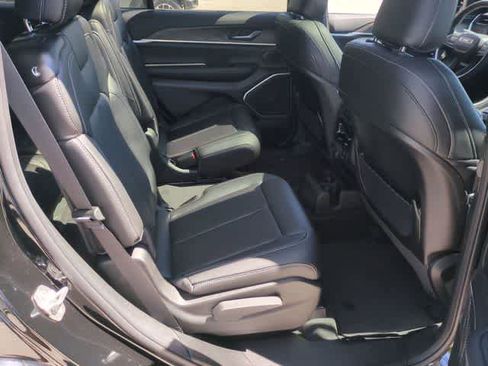New 2026 Jeep Grand Cherokee L Limited AWD/4WD image 22