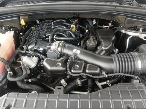 Used 2023 Jeep Grand Cherokee L Laredo AWD/4WD image 60