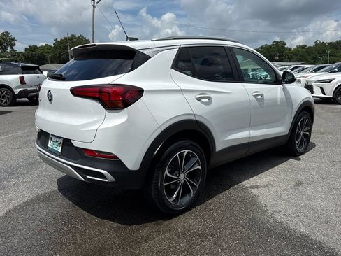 Used 2023 Buick Encore GX Select FWD image 5