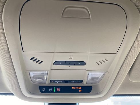 Used 2019 GMC Acadia Denali FWD image 28