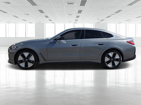 Certified 2023 BMW i4 eDrive35 w/ Premium Package image 7