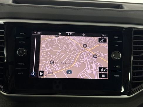 Used 2023 Volkswagen Atlas SEL image 16