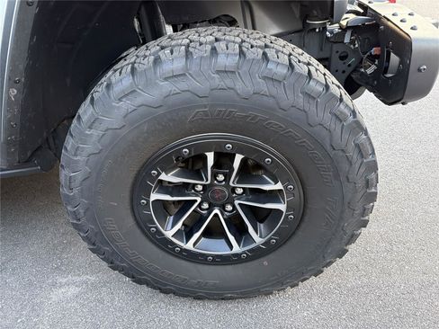 Used 2024 Jeep Wrangler Unlimited Rubicon image 8