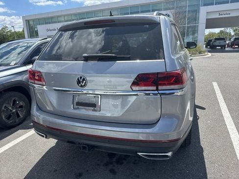 Used 2023 Volkswagen Atlas SE image 8