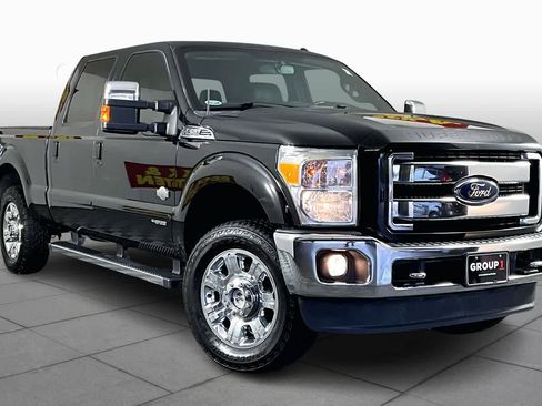 Used 2015 Ford F250 King Ranch w/ King Ranch w/Chrome Package image 2
