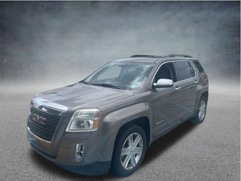 Used 2012 GMC Terrain SLE w/ LPO, Chrome Package FWD image 3