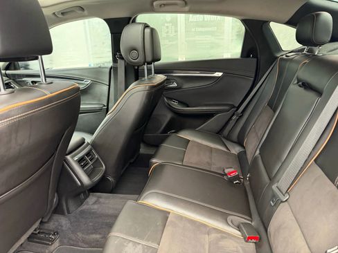 Used 2014 Chevrolet Impala LT w/ Premium Seating Package image 6