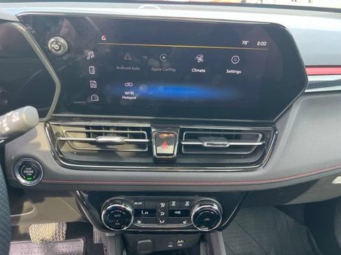 Used 2024 Chevrolet TrailBlazer RS w/ Convenience Package FWD image 22