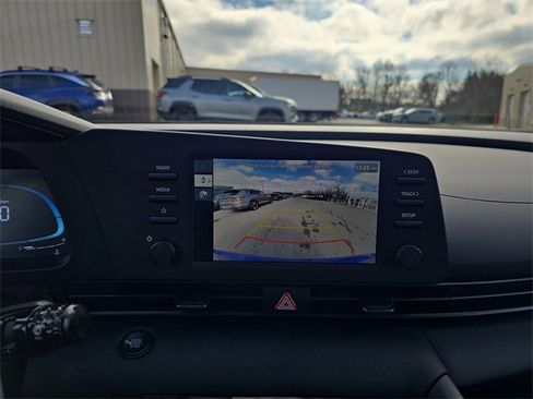 New 2026 Hyundai Elantra SEL Sport image 17