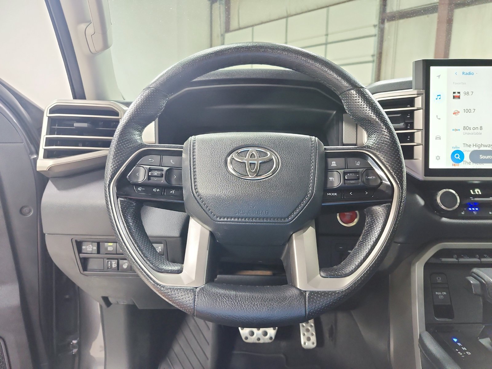 Used 2022 Toyota Tundra Limited w/ TRD Off-Road Package AWD/4WD image 21