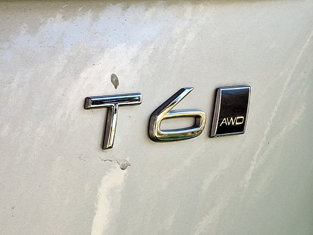Used 2021 Volvo XC90 T6 Momentum w/ Climate Package AWD/4WD image 4