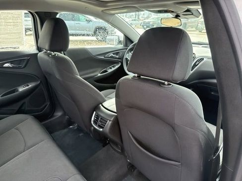 Used 2024 Chevrolet Malibu LT image 42