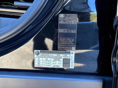 New 2025 Land Rover Defender 110 V8 image 8