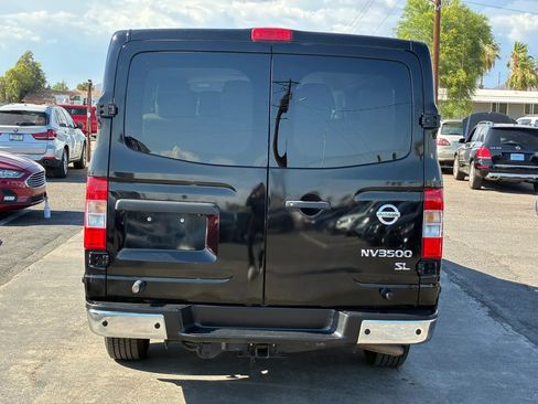 Used 2018 Nissan NV 3500 SL RWD image 7