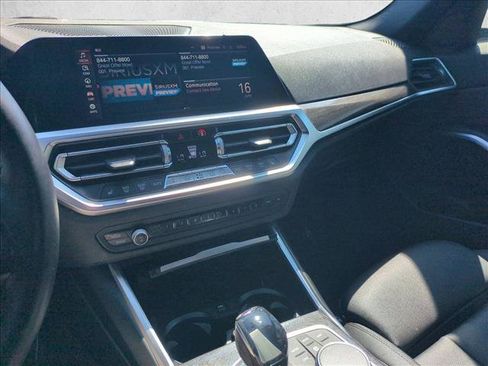 Used 2020 BMW 330i Sedan w/ Convenience Package RWD image 15