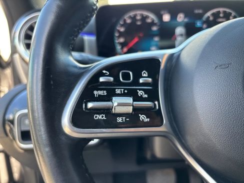 Used 2021 Mercedes-Benz A 220 4MATIC w/ Premium Package image 18