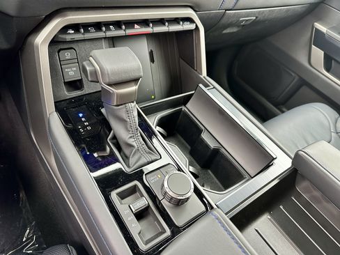 New 2026 Toyota Tundra Platinum image 31