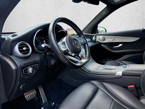Used 2021 Mercedes-Benz GLC 300 image 16