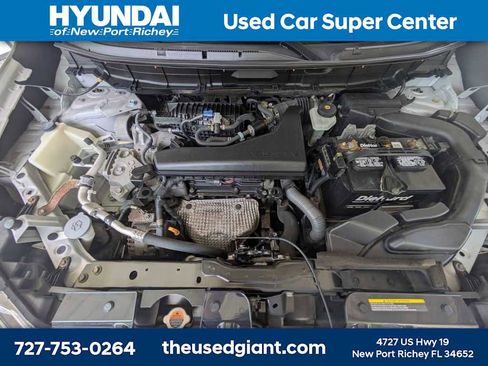 Used 2018 Nissan Rogue S AWD/4WD image 14