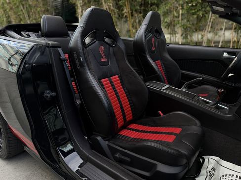 Used 2013 Ford Mustang Shelby GT500 image 28