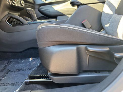 Used 2025 Chevrolet TrailBlazer LT image 27