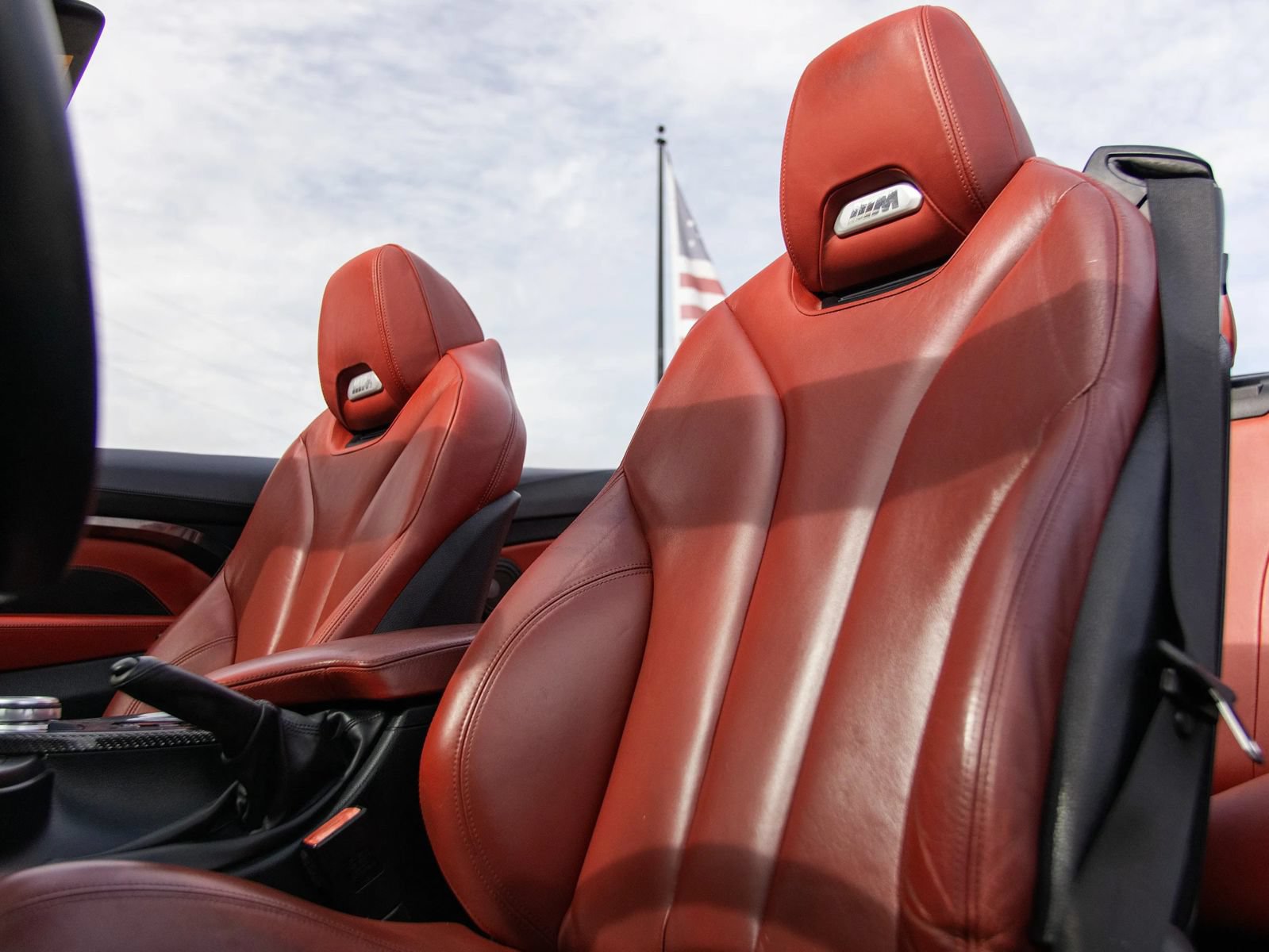 Used 2016 BMW M4 Convertible RWD image 22