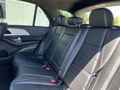 Certified 2024 Mercedes-Benz GLE 350 4MATIC image 33